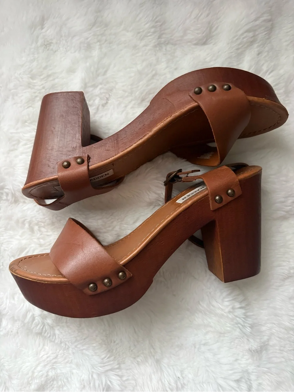 Steve Madden Tan Brown Leather Ankle-Strap Sandals